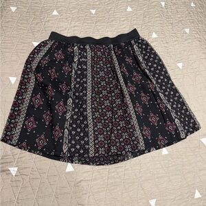 Abercrombie & Fitch Black Patterned Circle Skirt with Burgundy Accents